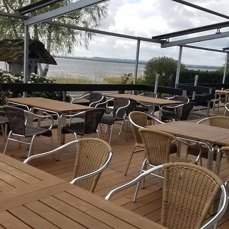 Konukevi Paolos Seehotel Mardorf (Hannover)
